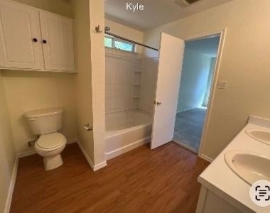 940 Goldenrod St - Photo Thumbnail 12