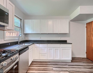 234 Cedarmere Circle - Photo Thumbnail 6