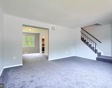 234 Cedarmere Circle - Photo Thumbnail 8