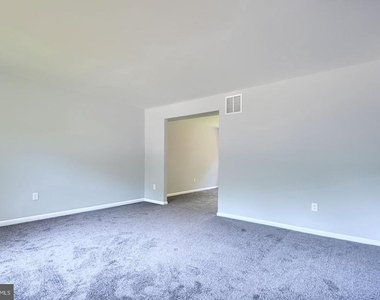 234 Cedarmere Circle - Photo Thumbnail 10