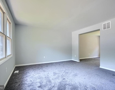 234 Cedarmere Circle - Photo Thumbnail 14