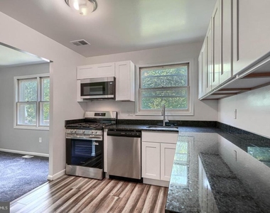 234 Cedarmere Circle - Photo Thumbnail 5