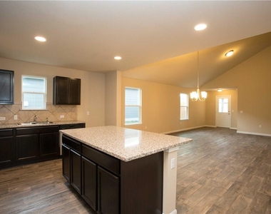 142 Sulphur River Loop - Photo Thumbnail 6