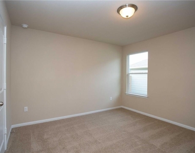 142 Sulphur River Loop - Photo Thumbnail 14