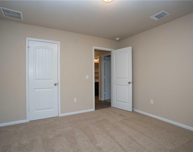 142 Sulphur River Loop - Photo Thumbnail 17