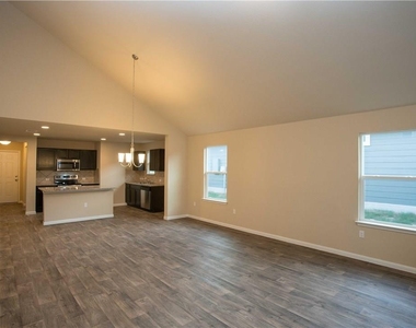 142 Sulphur River Loop - Photo Thumbnail 8