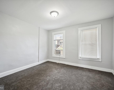 1524 E 28th Street E - Photo Thumbnail 7