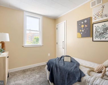 3609 Buena Vista Avenue - Photo Thumbnail 13