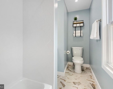 3609 Buena Vista Avenue - Photo Thumbnail 16
