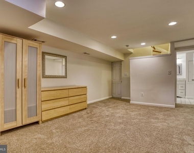 1236 S Charles Street - Photo Thumbnail 11