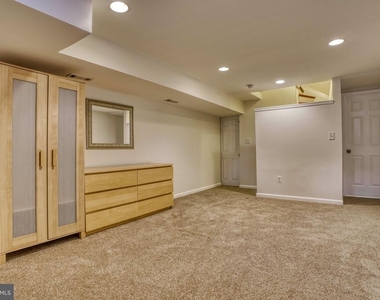 1236 S Charles Street - Photo Thumbnail 17