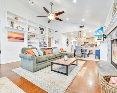 16619 Jamaica Cove Rd - Photo Thumbnail 10