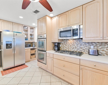 16619 Jamaica Cove Rd - Photo Thumbnail 13
