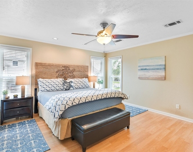 16619 Jamaica Cove Rd - Photo Thumbnail 17