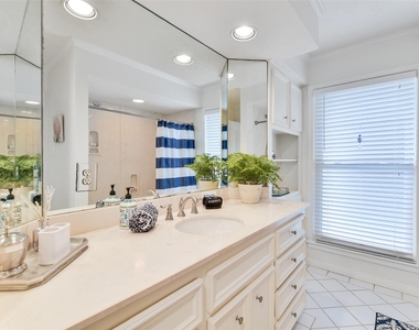 16619 Jamaica Cove Rd - Photo Thumbnail 19