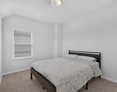 6317 Marsh Ln - Photo Thumbnail 26