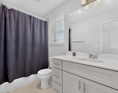 6317 Marsh Ln - Photo Thumbnail 14