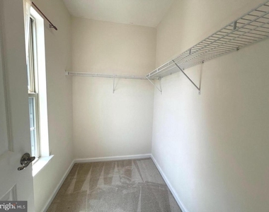 8005 Orchard Grove Road - Photo Thumbnail 11