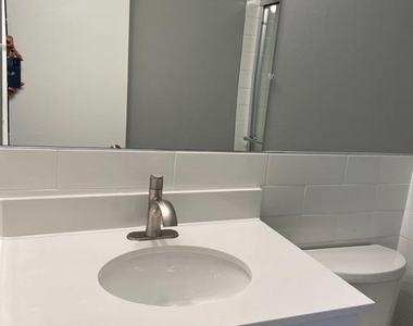 1490 Blockton - Photo Thumbnail 6