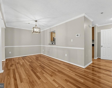 2504 Smoketree Lane - Photo Thumbnail 16