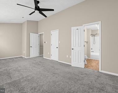 2504 Smoketree Lane - Photo Thumbnail 23