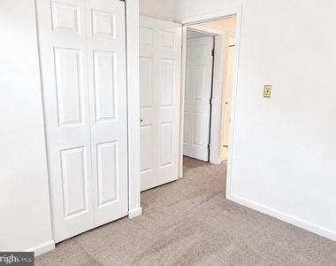 8720 Thornbrook Drive - Photo Thumbnail 22
