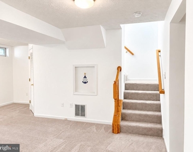 8720 Thornbrook Drive - Photo Thumbnail 27