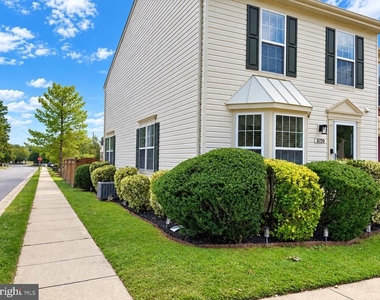 8720 Thornbrook Drive - Photo Thumbnail 1