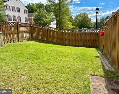8720 Thornbrook Drive - Photo Thumbnail 31