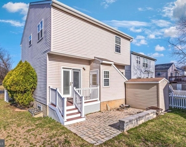 1721 Grande View Avenue - Photo Thumbnail 17