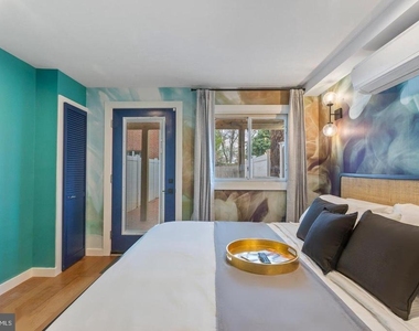 220 West Street - Photo Thumbnail 9