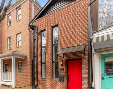 220 West Street - Photo Thumbnail 1