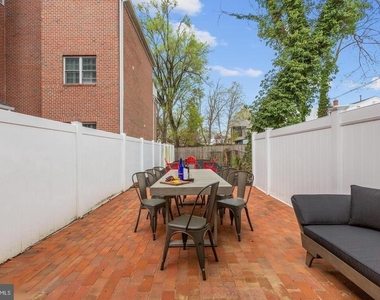 220 West Street - Photo Thumbnail 25