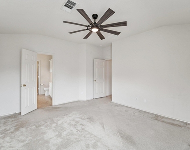 1724 Darjeeling Dr - Photo Thumbnail 10