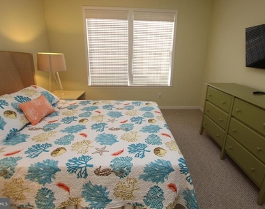 38415 Boxwood Terrace - Photo Thumbnail 22