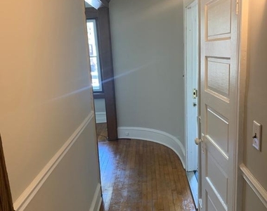 1304 N Clayton Street - Photo Thumbnail 5
