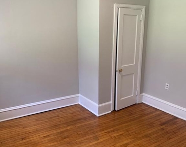 1304 N Clayton Street - Photo Thumbnail 7