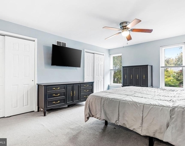 1718 13th Street - Photo Thumbnail 17