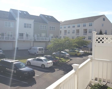 341 Lenape Way - Photo Thumbnail 15