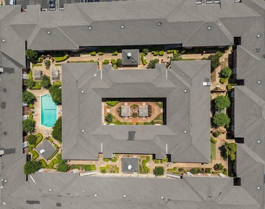 7920 Rockwood Ln - Photo Thumbnail 19