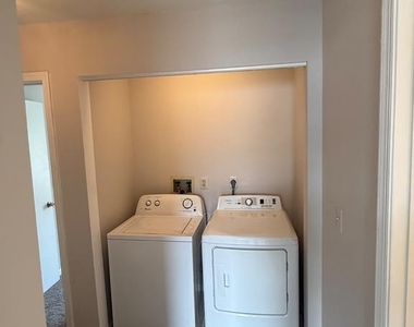 108 Periwinkle Drive - Photo Thumbnail 18