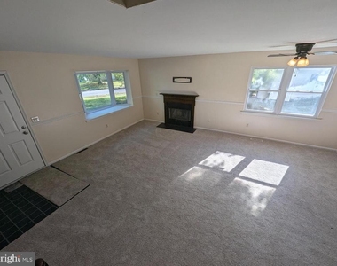 830 Woodcrest Drive - Photo Thumbnail 1