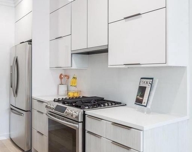 3527 14th Street Nw - Photo Thumbnail 2