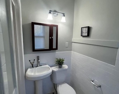 1215 Randolph Street Nw - Photo Thumbnail 6