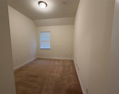 1504 Sibley Way - Photo Thumbnail 20