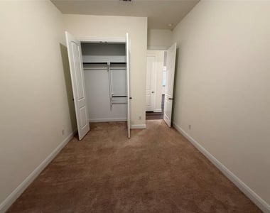 1504 Sibley Way - Photo Thumbnail 24