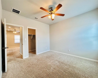 1156 Capra Ln - Photo Thumbnail 28