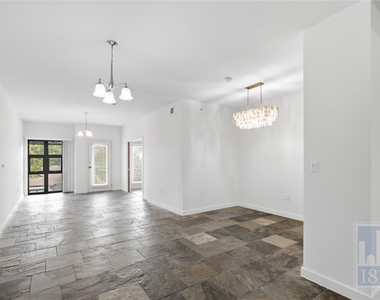 1812 West Ave - Photo Thumbnail 9