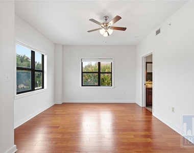 1812 West Ave - Photo Thumbnail 14
