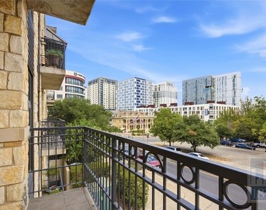1812 West Ave - Photo Thumbnail 16